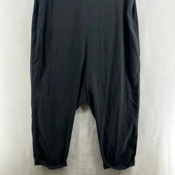 Ingrid & Isabel Maternity Jumpsuit Women's Sz M Black V-Neck Zip Front Stretch - Picture 8 of 11